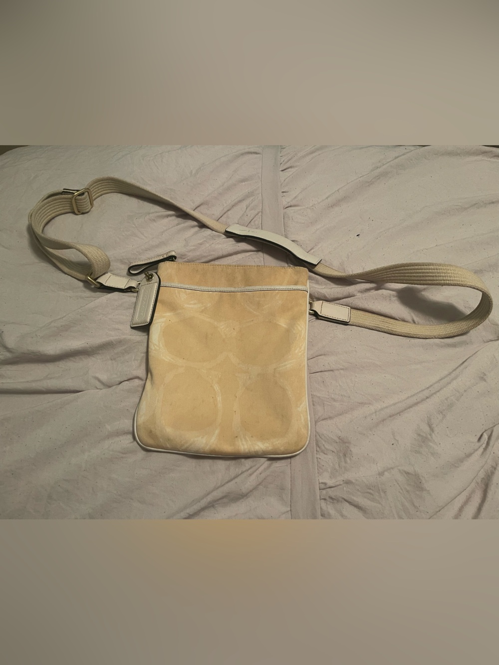 Vintage Coach Signature Optic Canvas Crossbody Swing pack Beige Cream Y2K